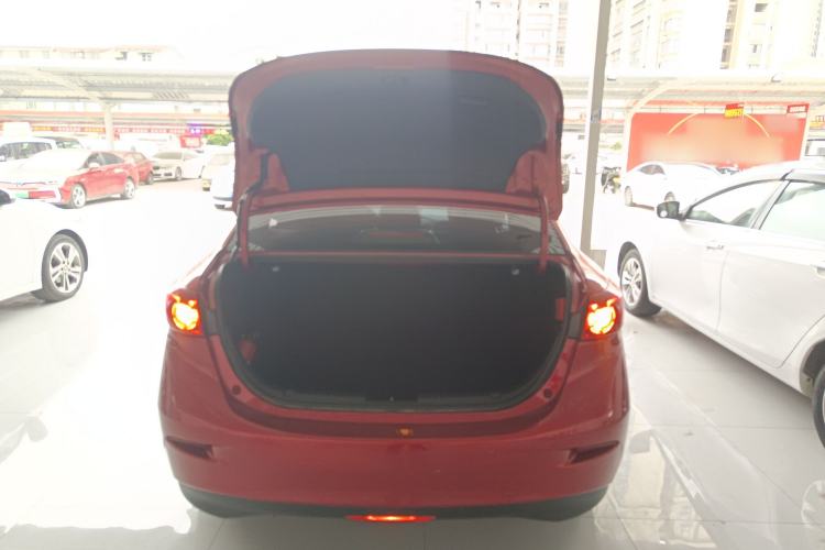 Used Mazda 3 Axela 2017 Sedan 1.5L Automatic Luxury Model Emission Standard China V Trunk