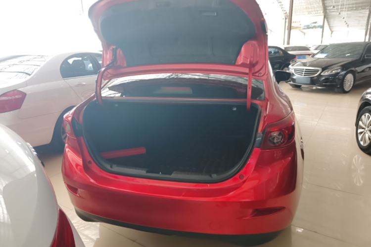 Used Mazda 3 Axela 2017 Sedan 1.5L Automatic Luxury Model Emission Standard China V Trunk