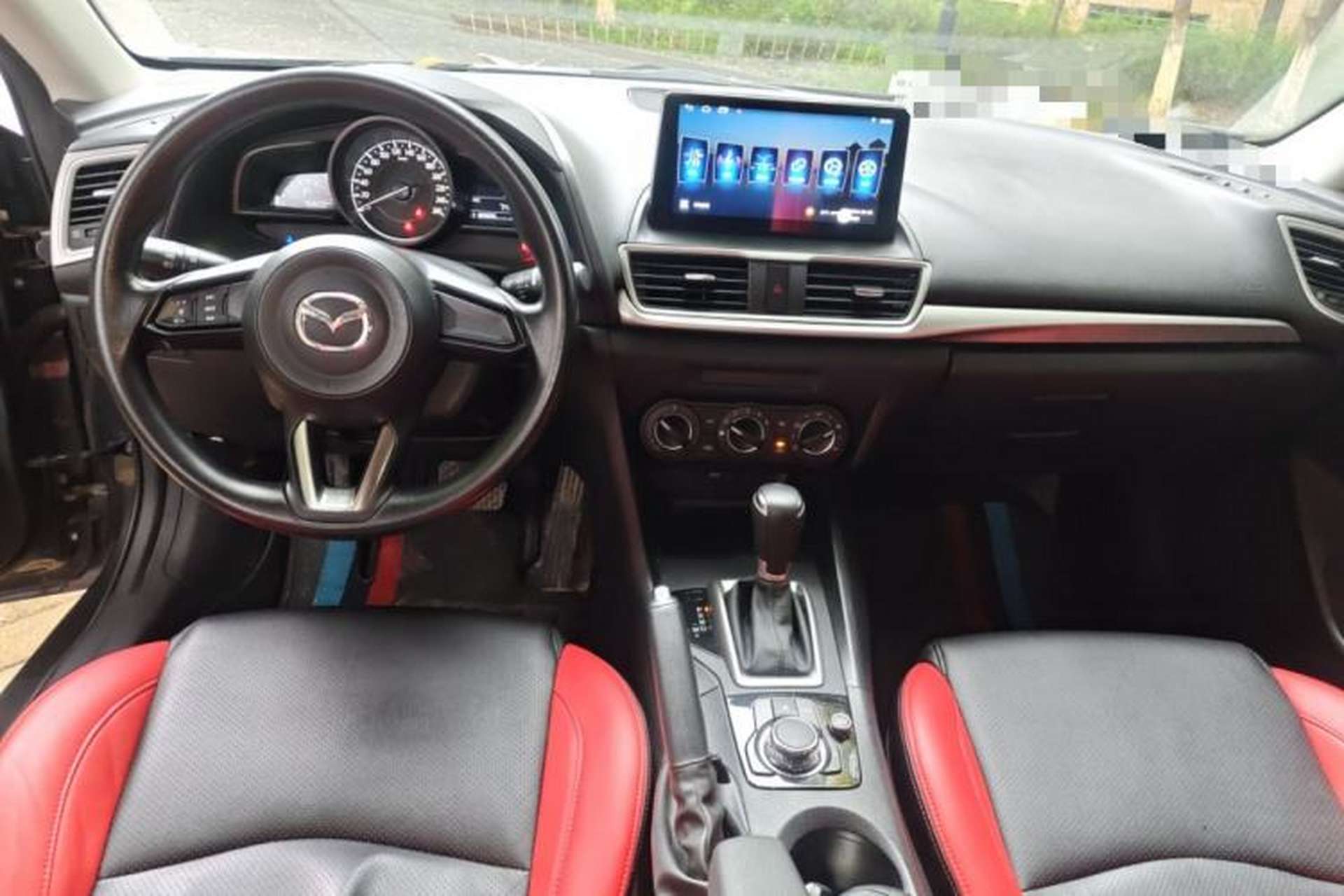Used Mazda 3 Axela 2017 Sedan 1.5L Automatic Comfort Model Emission Standard China V Center Console
