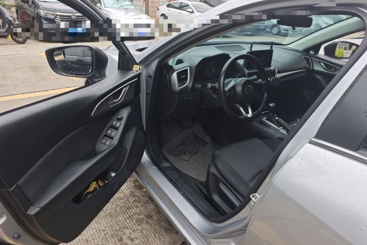 Used Mazda 3 Axela 2017 Sedan 1.5L Automatic Comfort Model Emission Standard China V Driver Seat