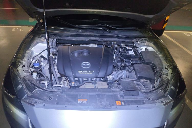 Used Mazda 3 Axela 2017 Sedan 2.0L Automatic Prestige Model China V Standard Engine Bay
