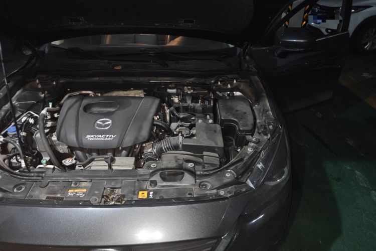 Used Mazda 3 Axela 2017 Hatchback 1.5L Automatic Luxury Model Emission Standard China V Engine Bay Left