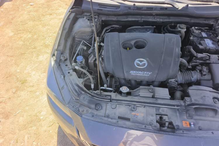 Used Mazda 3 Axela 2017 Hatchback 2.0L Automatic Sport Model China V Emission Standard Engine Bay Right