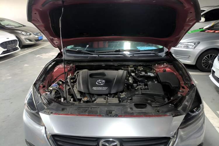 Used Mazda 3 Axela 2017 Sedan 1.5L Automatic Luxury Model Emission Standard China V Engine Bay