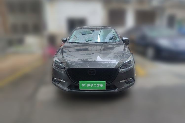 Used Mazda 3 Axela 2017 Hatchback 1.5L Automatic Luxury Model Emission Standard China V Front