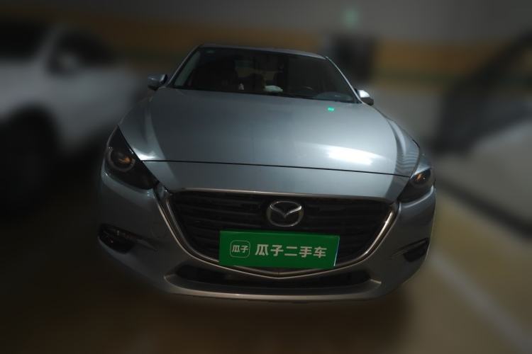 Used Mazda 3 Axela 2017 Sedan 1.5L Automatic Luxury Model Emission Standard China V Front