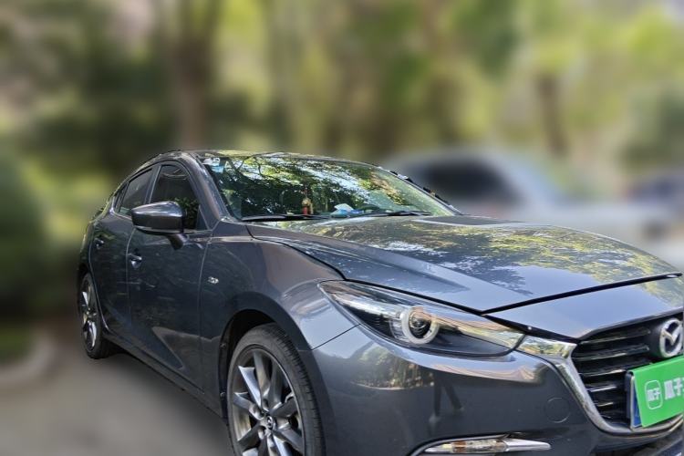Used Mazda 3 Axela 2017 Hatchback 2.0L Automatic Sport Model China V Emission Standard Front Right 45 Deg