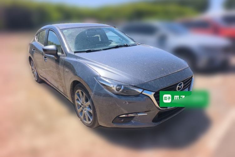 Used Mazda 3 Axela 2017 Hatchback 2.0L Automatic Sport Model China V Emission Standard Front Right 45 Deg