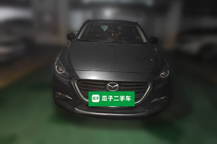 Used Mazda 3 Axela 2017 Hatchback 1.5L Automatic Luxury Model Emission Standard China V Front
