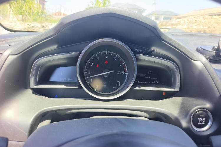 Used Mazda 3 Axela 2017 Hatchback 2.0L Automatic Sport Model China V Emission Standard Instrument Cluster