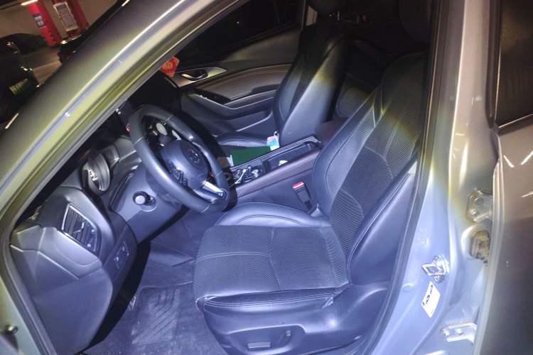 Used Mazda 3 Axela 2017 Sedan 2.0L Automatic Prestige Model China V Standard Left Front Seat