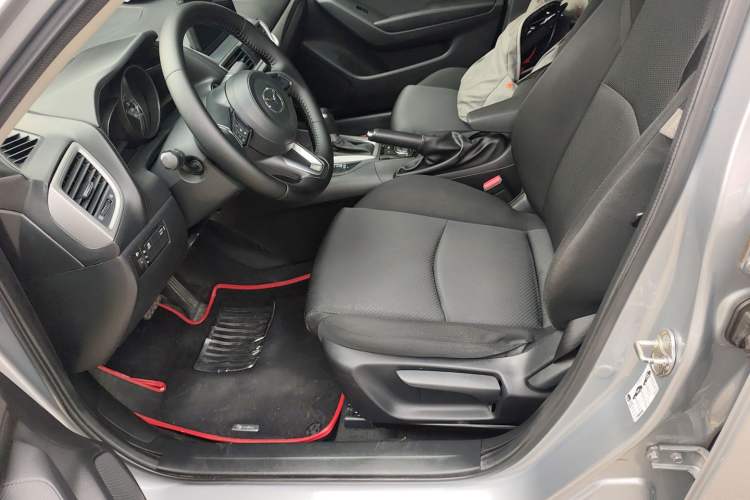 Used Mazda 3 Axela 2017 Sedan 1.5L Automatic Comfort Model Emission Standard China V Left Front Seat