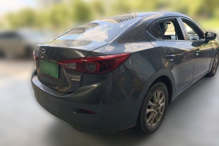 Used Mazda 3 Axela 2017 Sedan 1.5L Automatic Luxury Model China VI Standard Rear Right 45 Deg