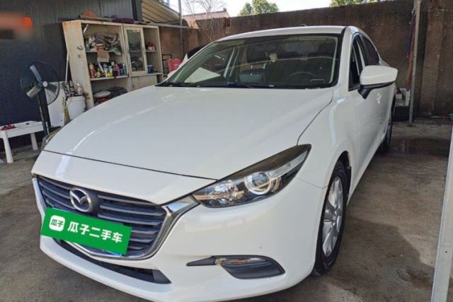 Used Mazda 3 Axela 2017 Sedan 1.5L Automatic Comfort Model Emission Standard China V