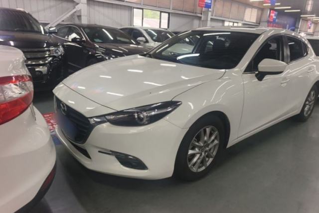 Used Mazda 3 Axela 2017 Hatchback 1.5L Automatic Luxury Model Emission Standard China V