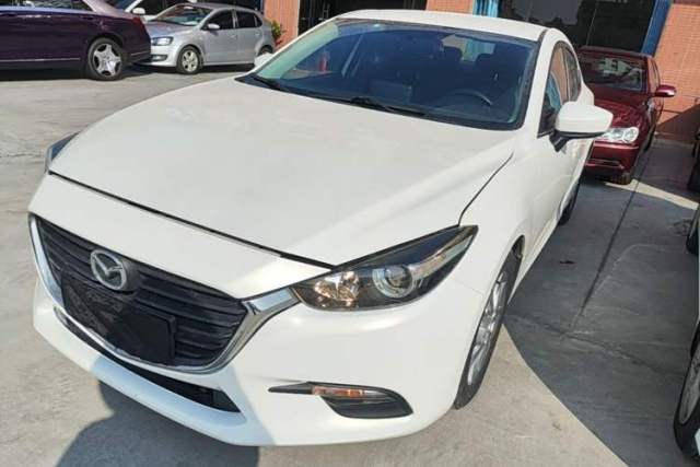 Used Mazda 3 Axela 2017 Sedan 1.5L Automatic Comfort Model Emission Standard China V