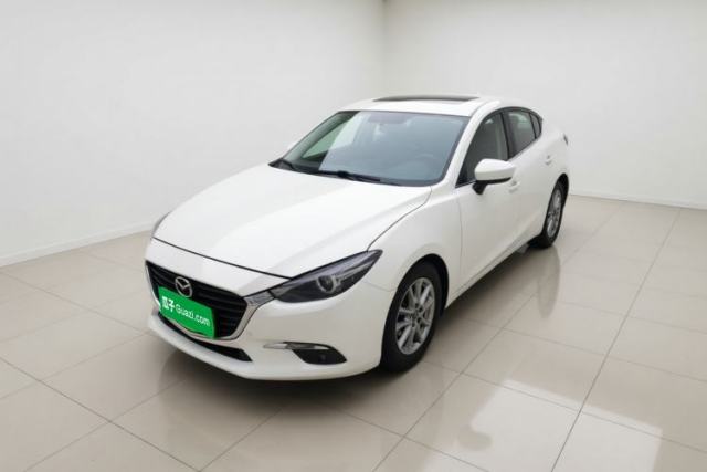 Ojetý Mazda 3 Axela 2017 Sedan 1.5L Automatic Luxury Model China VI Standard
