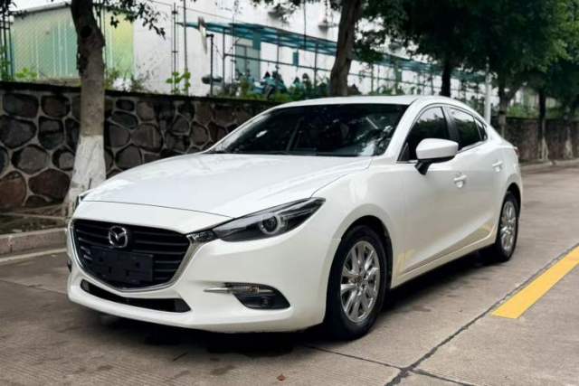 Used Mazda 3 Axela 2017 Sedan 1.5L Automatic Luxury Model Emission Standard China V