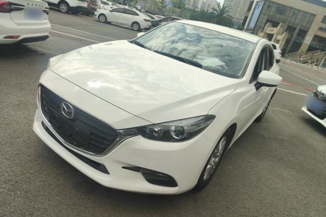 Used Mazda 3 Axela 2017 Sedan 1.5L Automatic Comfort Model Emission Standard China V