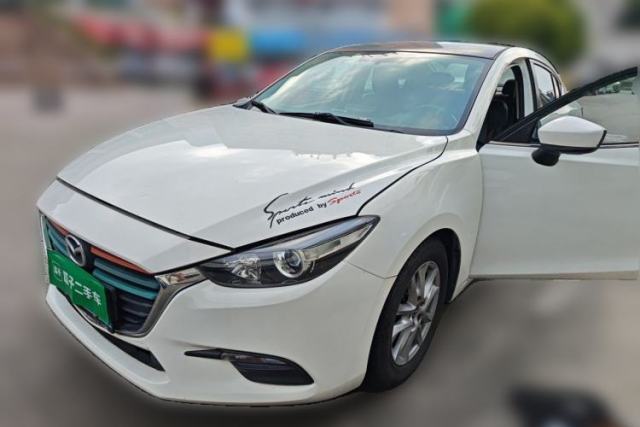 Mazda 3 Axela 2017 Sedan 1.5L Automatic Comfort Model Emission Standard China V d’occasion