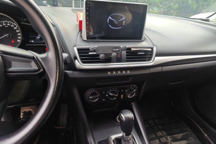 Used Mazda 3 Axela 2017 Sedan 1.5L Automatic Comfort Model Emission Standard China V Audio And AC Panel