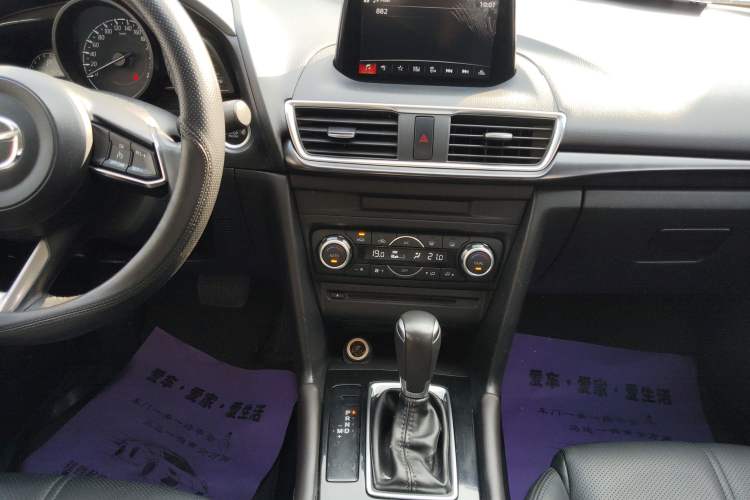 Used Mazda 3 Axela 2017 Sedan 2.0L Automatic Prestige Model China V Standard Audio And AC Panel