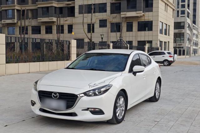 Used Mazda 3 Axela 2017 Sedan 1.5L Automatic Comfort Model Emission Standard China V