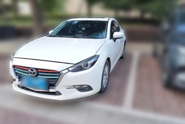 Used Mazda 3 Axela 2017 Sedan 1.5L Automatic Luxury Model China VI Standard