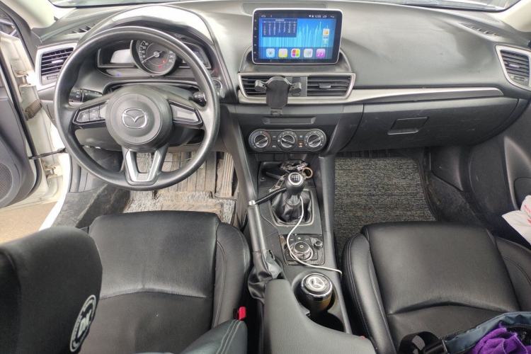 Used Mazda 3 Axela 2017 Sedan 1.5L Manual Comfort Model Emission Standard China V Center Console