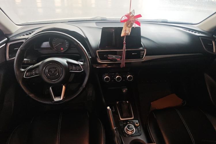 Used Mazda 3 Axela 2017 Sedan 1.5L Automatic Comfort Model Emission Standard China V Center Console