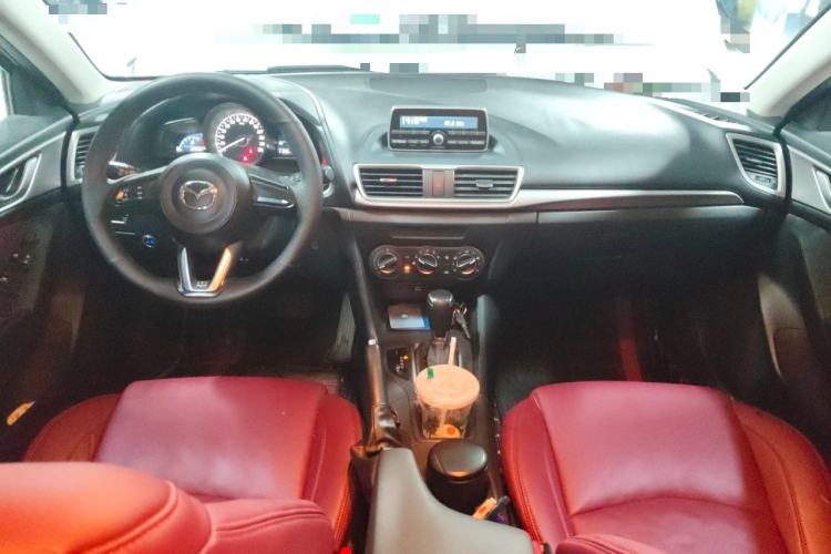 Used Mazda 3 Axela 2017 Sedan 1.5L Automatic Comfort Model China VI Standard Center Console