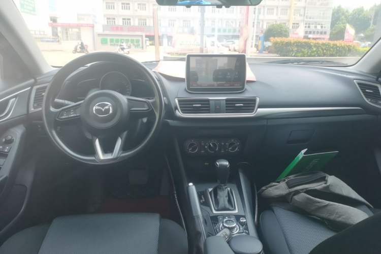 Used Mazda 3 Axela 2017 Sedan 1.5L Automatic Comfort Model Emission Standard China V Center Console