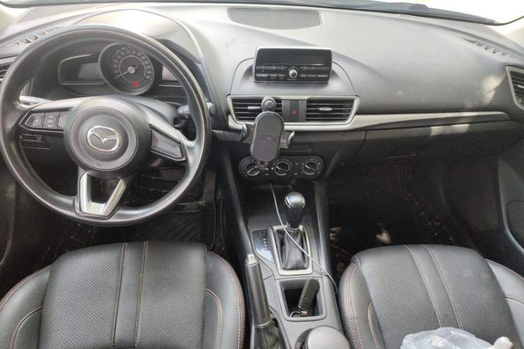 Used Mazda 3 Axela 2017 Sedan 1.5L Automatic Comfort Model Emission Standard China V Center Console