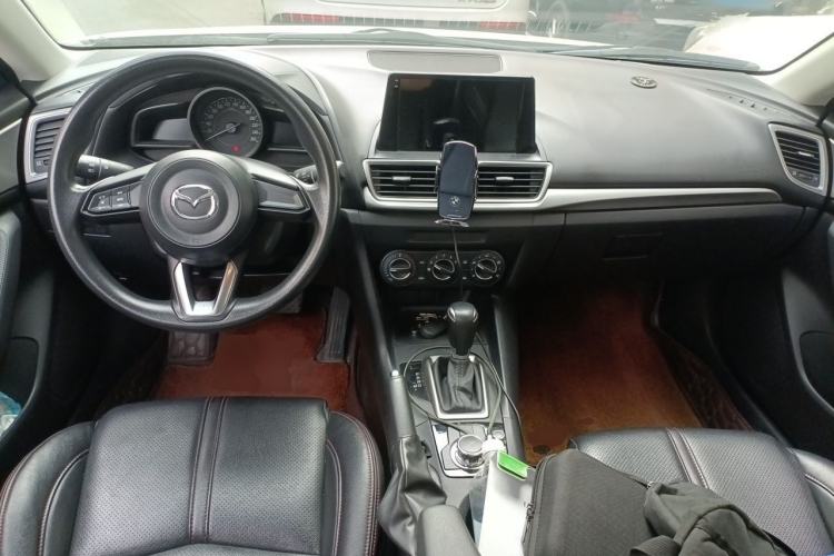 Used Mazda 3 Axela 2017 Sedan 1.5L Automatic Comfort Model Emission Standard China V Center Console