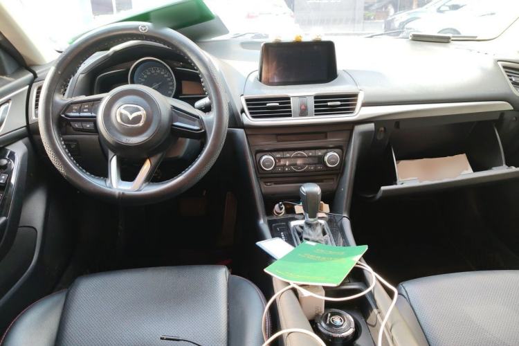 Used Mazda 3 Axela 2017 Sedan 1.5L Automatic Luxury Model Emission Standard China V Center Console