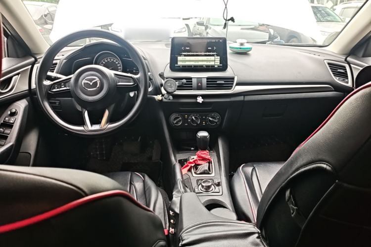Used Mazda 3 Axela 2017 Sedan 1.5L Automatic Comfort Model Emission Standard China V Center Console