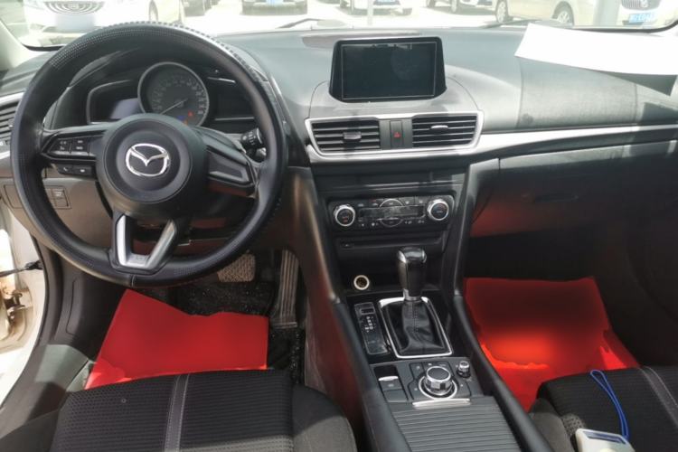 Used Mazda 3 Axela 2017 Sedan 1.5L Automatic Luxury Model Emission Standard China V Center Console