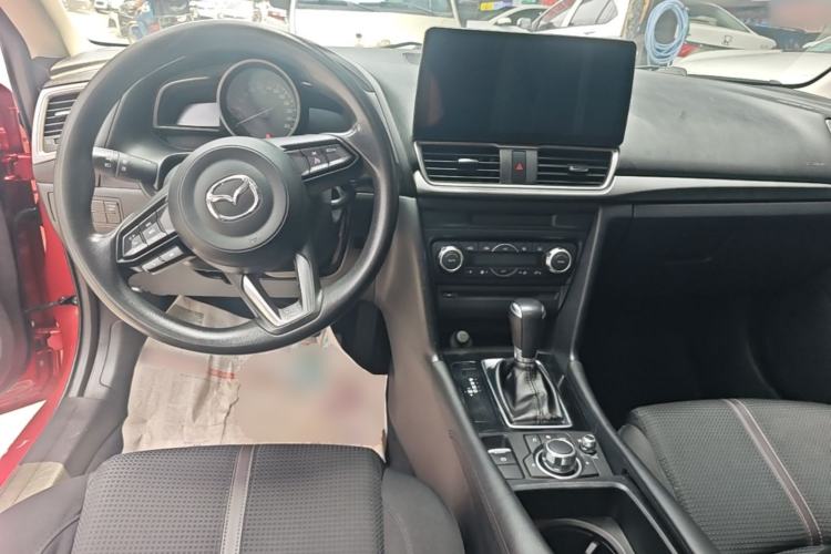 Used Mazda 3 Axela 2017 Sedan 1.5L Automatic Luxury Model Emission Standard China V Center Console