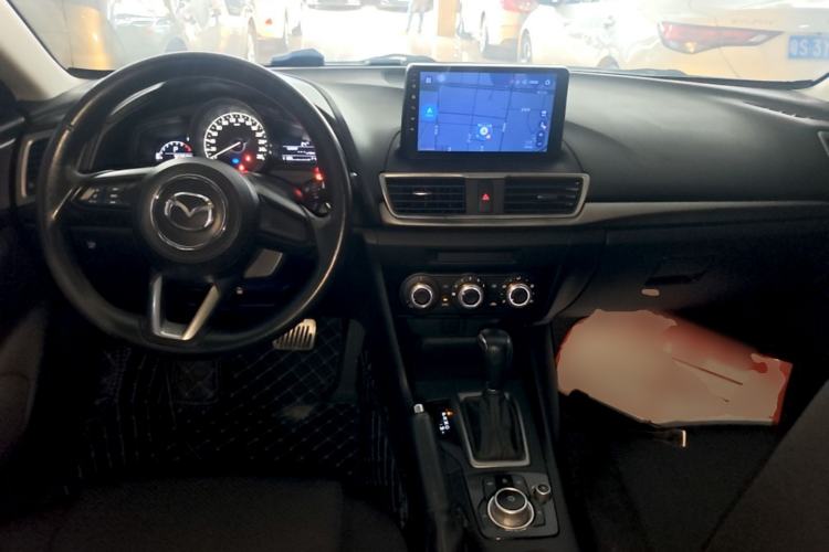 Used Mazda 3 Axela 2017 Sedan 1.5L Automatic Comfort Model Emission Standard China V Center Console