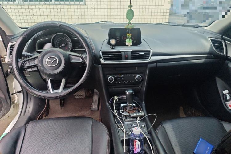 Used Mazda 3 Axela 2017 Sedan 1.5L Automatic Luxury Model Emission Standard China V Center Console