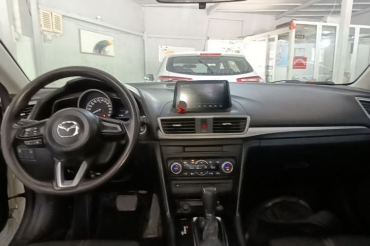 Used Mazda 3 Axela 2017 Sedan 1.5L Automatic Luxury Model Emission Standard China V Center Console