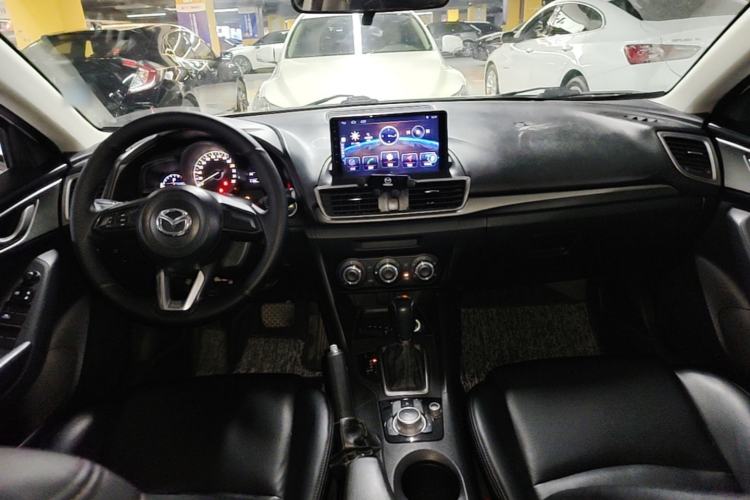 Used Mazda 3 Axela 2017 Sedan 1.5L Automatic Comfort Model Emission Standard China V Center Console