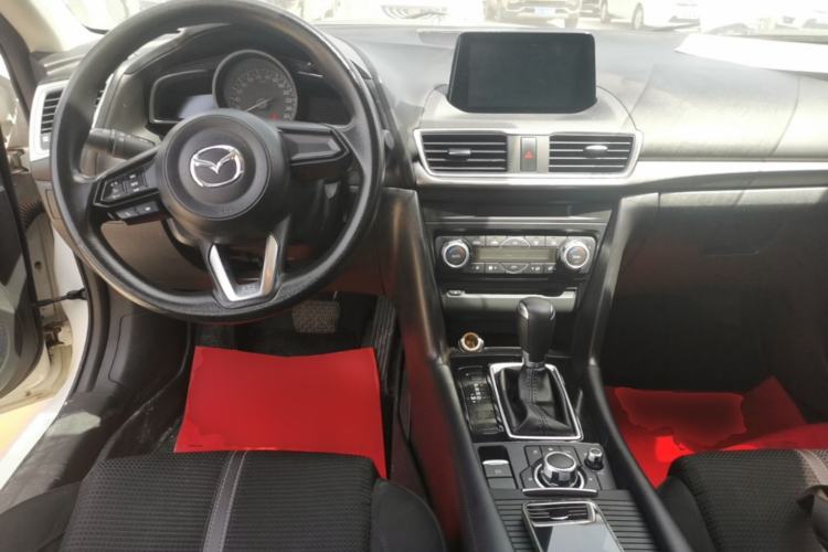 Used Mazda 3 Axela 2017 Sedan 1.5L Automatic Luxury Model Emission Standard China V Center Console