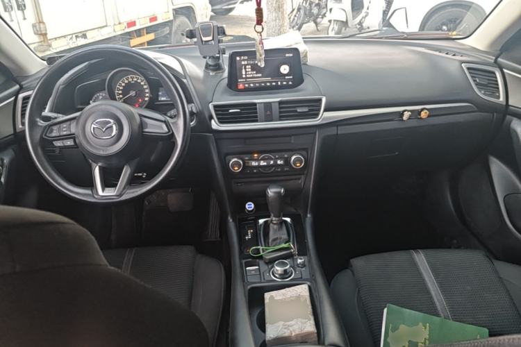 Used Mazda 3 Axela 2017 Sedan 1.5L Automatic Luxury Model Emission Standard China V Center Console