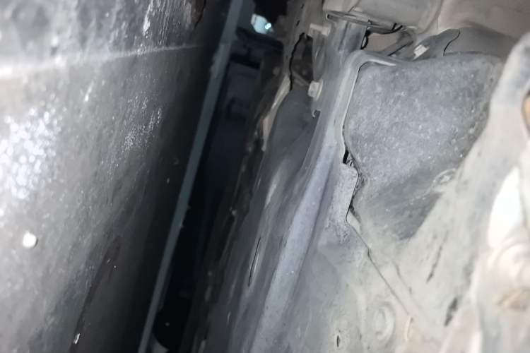Used Mazda 3 Axela 2017 Sedan 1.5L Manual Comfort Model Emission Standard China V Chassis Front Left