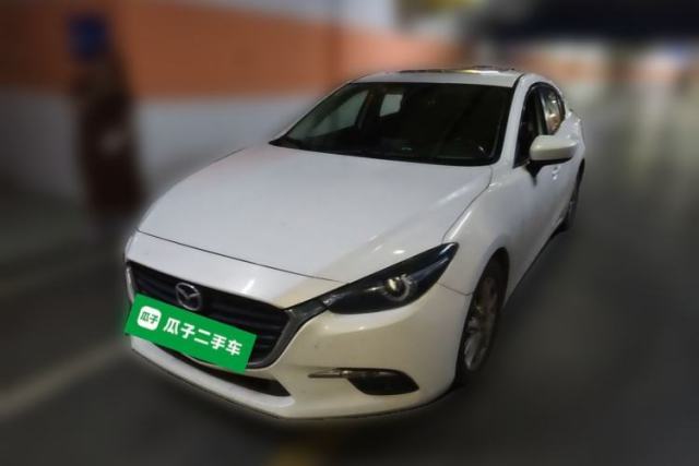 Used Mazda 3 Axela 2017 Sedan 1.5L Automatic Luxury Model China VI Standard