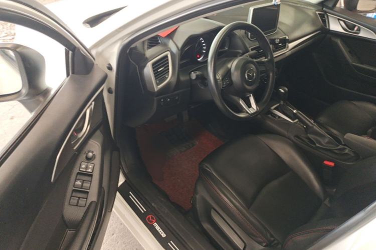 Used Mazda 3 Axela 2017 Sedan 1.5L Automatic Comfort Model Emission Standard China V Driver Seat