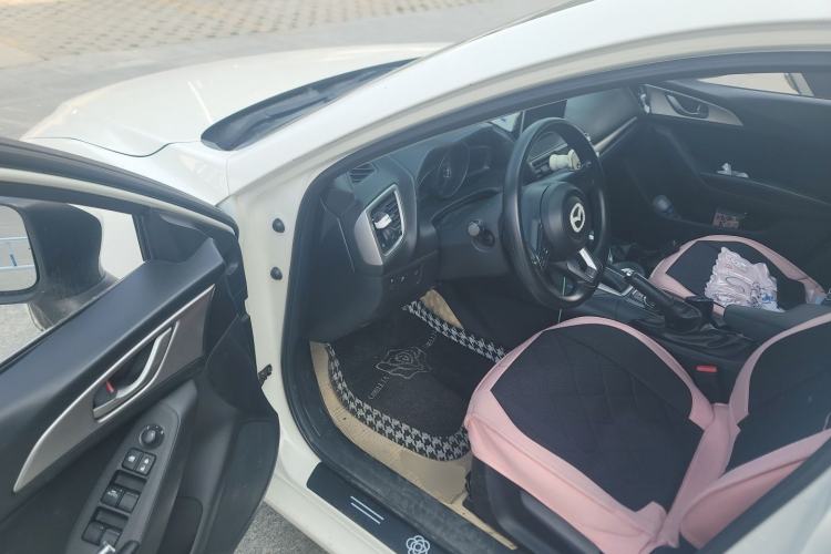 Used Mazda 3 Axela 2017 Sedan 1.5L Automatic Comfort Model Emission Standard China V Driver Seat