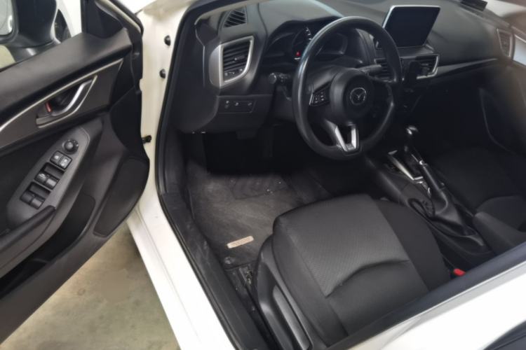 Used Mazda 3 Axela 2017 Sedan 1.5L Automatic Comfort Model Emission Standard China V Driver Seat