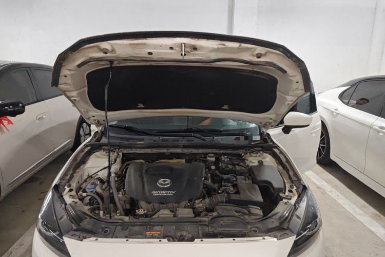 Used Mazda 3 Axela 2017 Sedan 1.5L Automatic Luxury Model Emission Standard China V Engine Bay